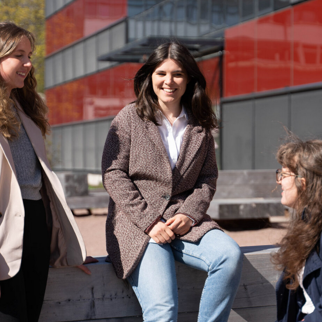 Bli studentkonsult på HoloHouse!